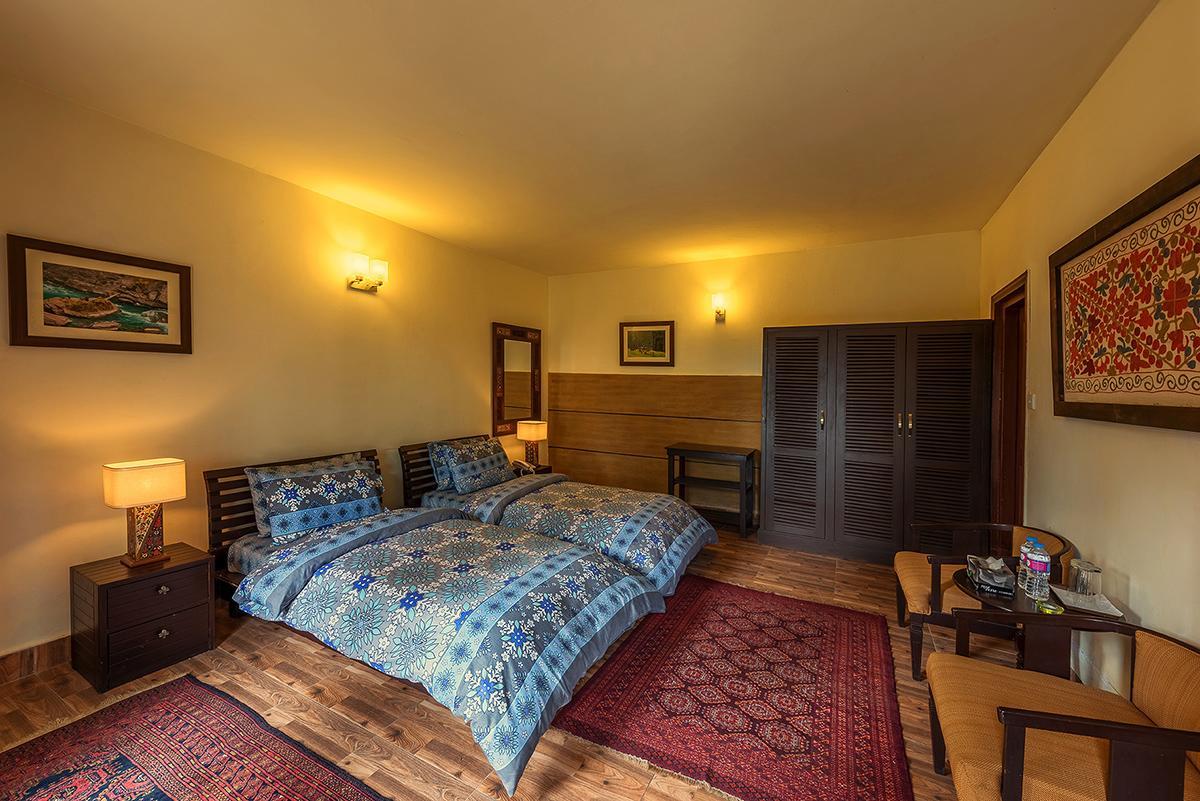 Arcadian Blue Pines Hotel Murree Buitenkant foto