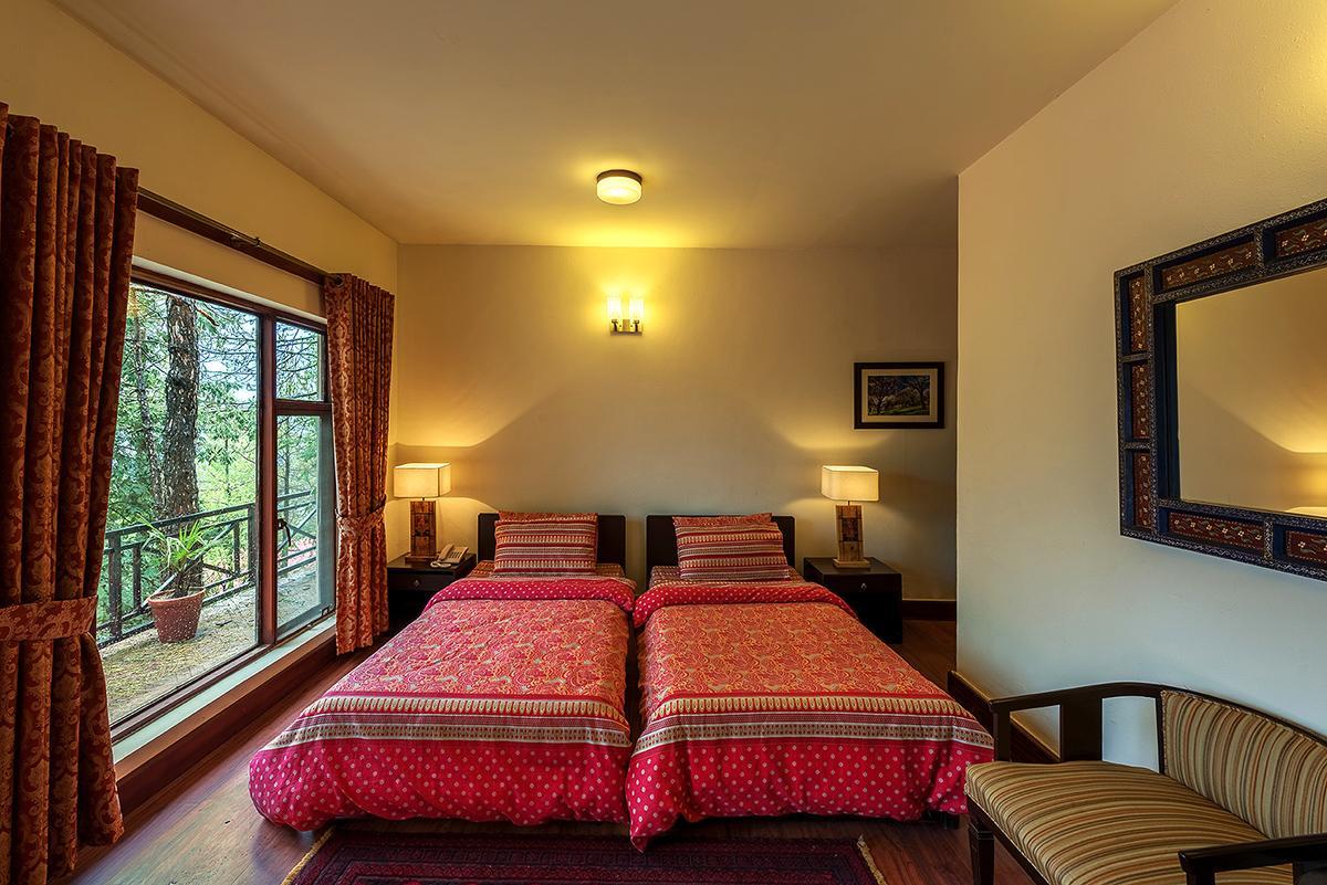 Arcadian Blue Pines Hotel Murree Buitenkant foto